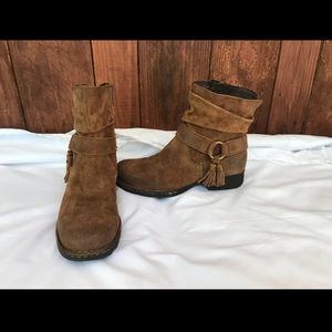 born cory boots